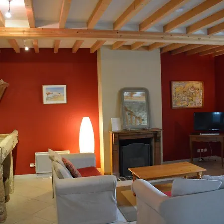 Les Chaufourniers / L'ecurie בית נופש